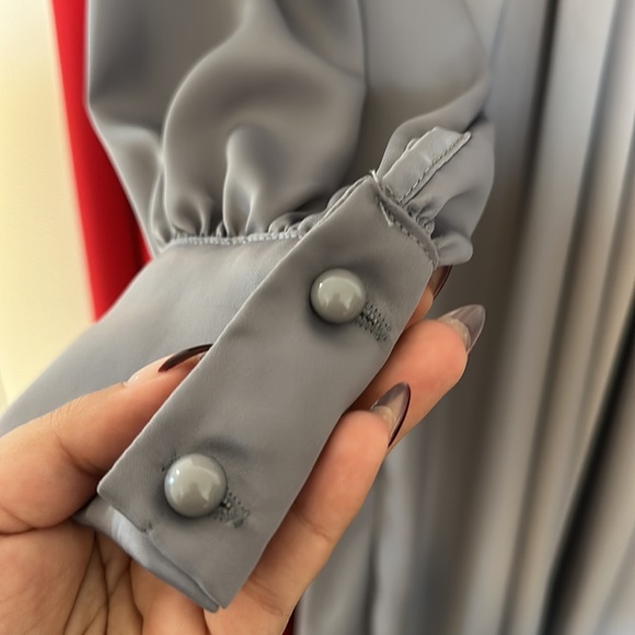 silver dress - Picture 4 of 6